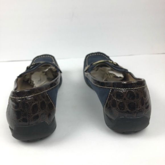 Naturalizer’sWomen’s blue loafers with brown accents 9.5M - Picture 5 of 8